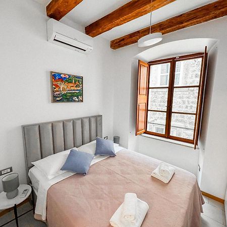 Apartments Lovro & Lena Ντουμπρόβνικ Εξωτερικό φωτογραφία