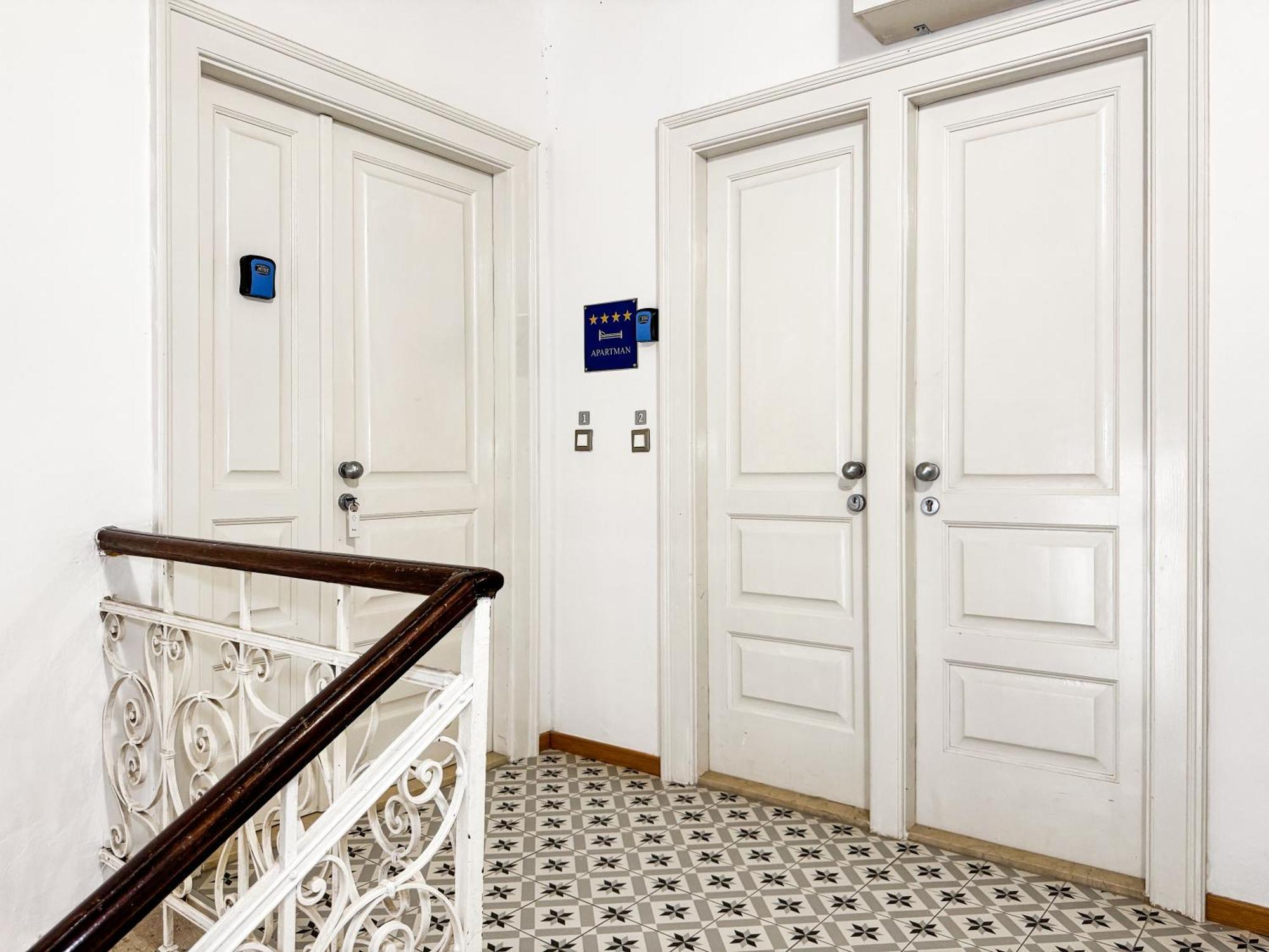 Apartments Lovro & Lena Ντουμπρόβνικ Εξωτερικό φωτογραφία